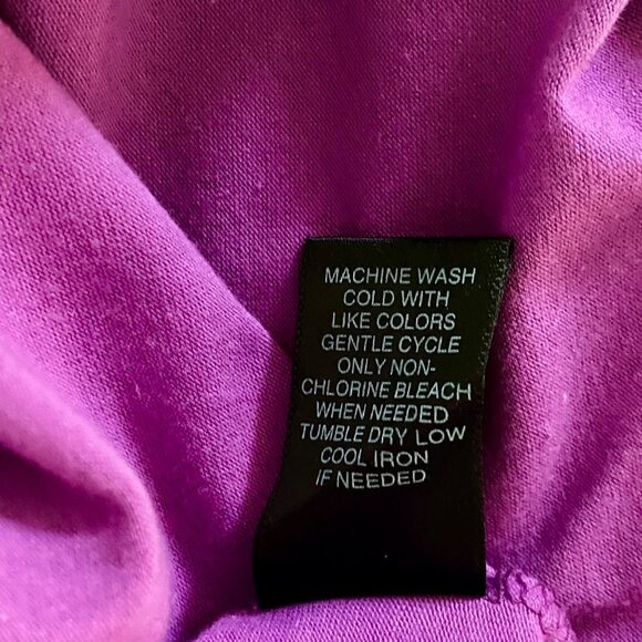 Avenue Stretch Tee Purple with Detailed Neckline Women's Size 14/16 NEW NWT - Picture 7 of 9